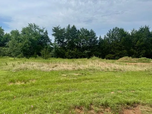 $39,900 | 37 Red Bird Lane, Colbert, OK 74733