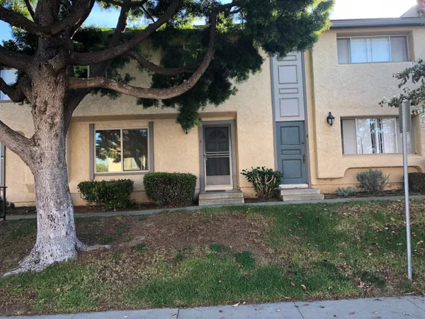 $4,250 | 6088 Jacaranda Way, Unit C, Carpinteria, CA 93013