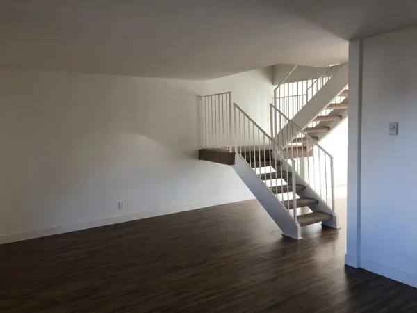 $4,250 | 6088 Jacaranda Way, Unit C, Carpinteria, CA 93013