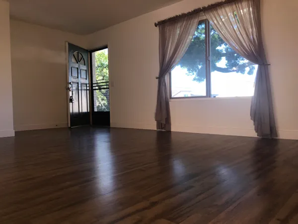 $4,250 | 6088 Jacaranda Way, Unit C, Carpinteria, CA 93013