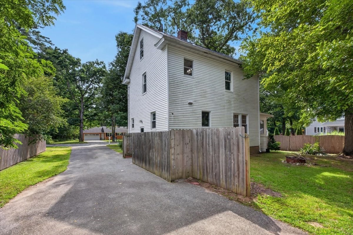 2306 Wilbraham Road Springfield, MA 01129 - Photo 36 of 42 Gallery Image 36