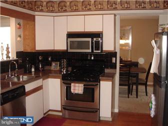 38 Country Club Road Pine Hill, NJ 08021 - Photo 4 of 11 Kitchen