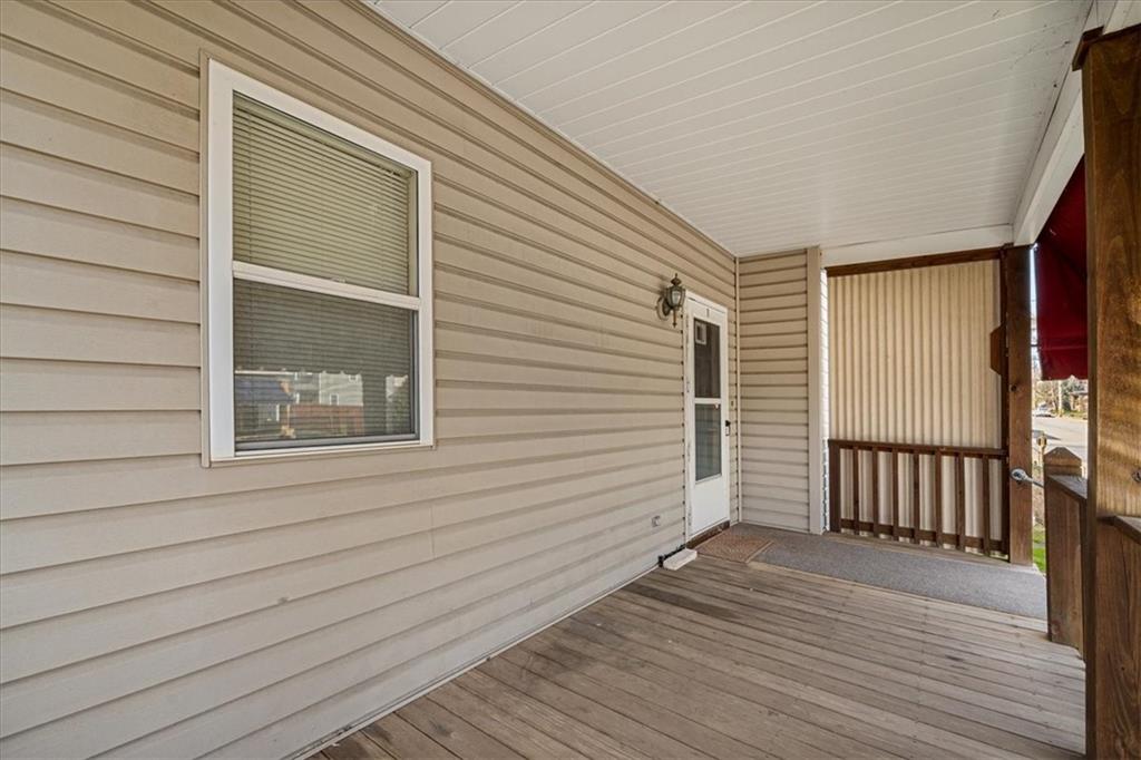 459 Webster Street Rochester, PA 15074 - Photo 3 of 24