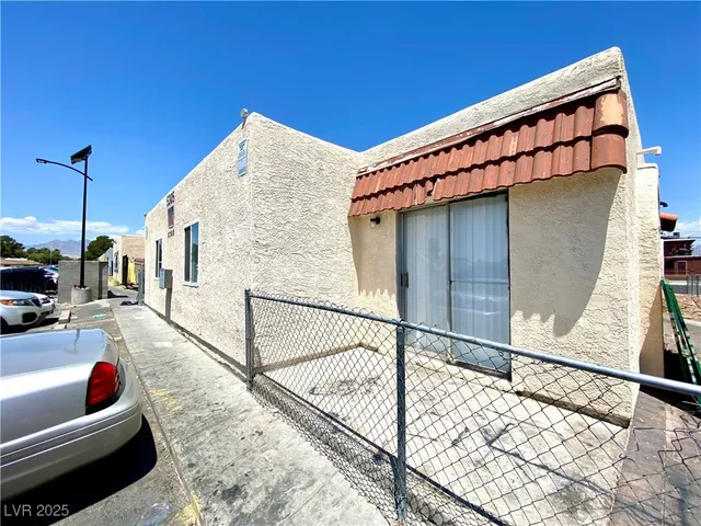 $675,000 | 5305 West Cheyenne Avenue, Las Vegas, NV 89108