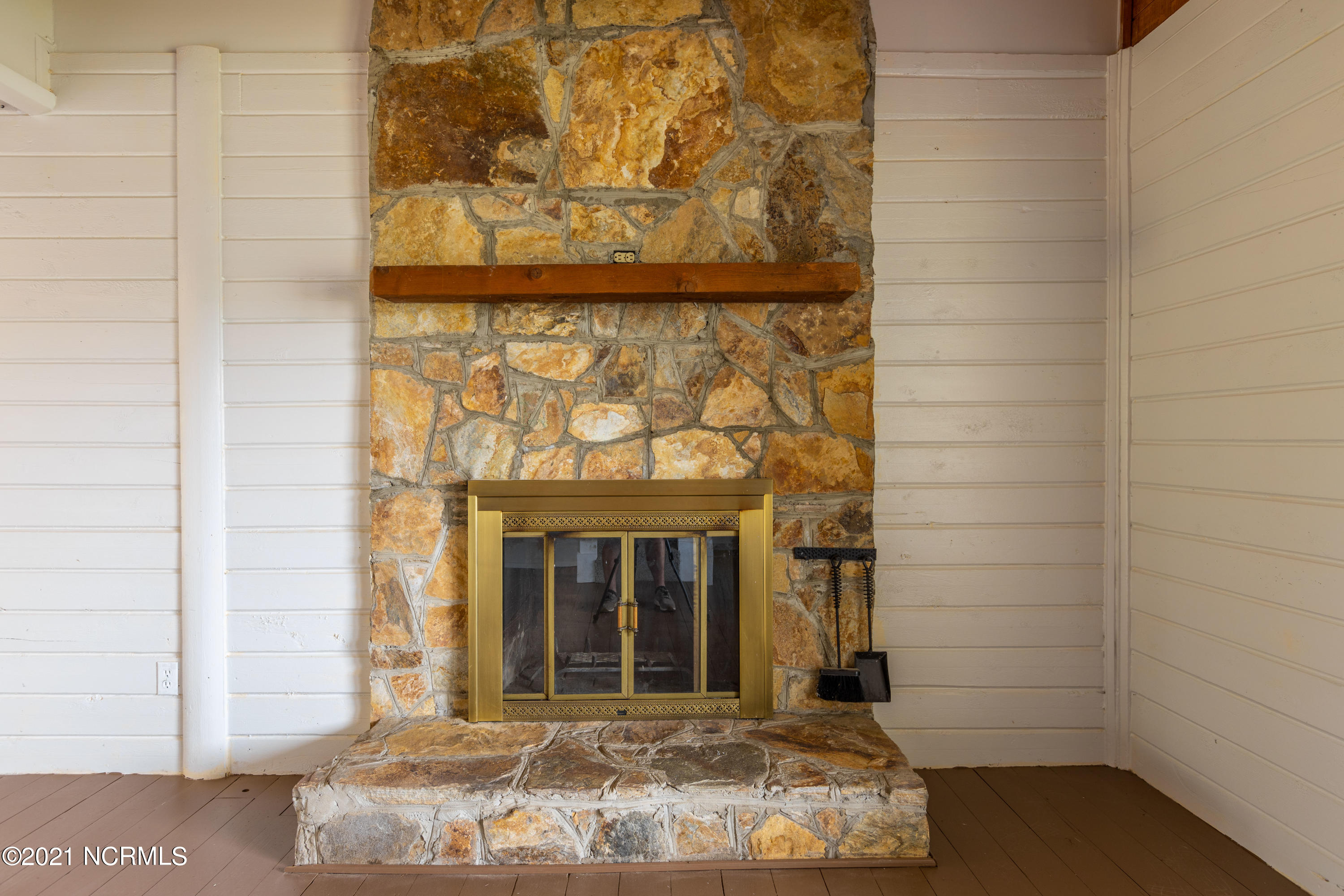 6761 Clarks Neck Road Washington, NC 27889 - Photo 4 of 27 6761 Clarks Neck Road-1