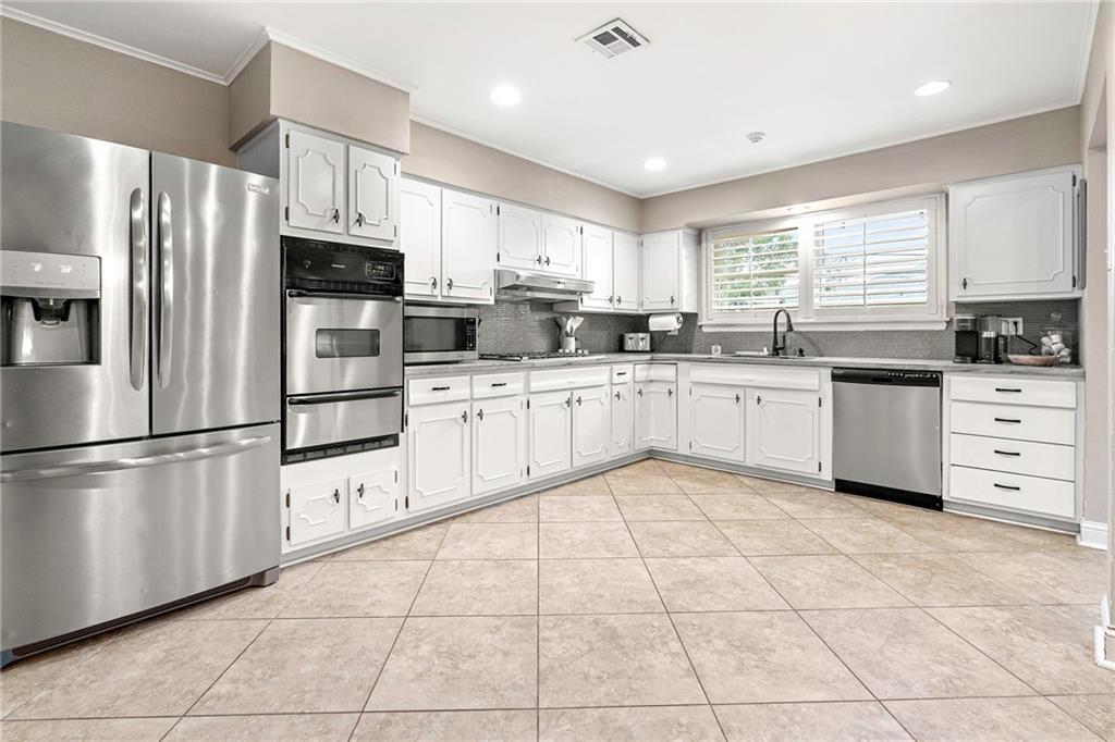 4705 Henican Place Metairie, LA 70003 - Photo 5 of 12