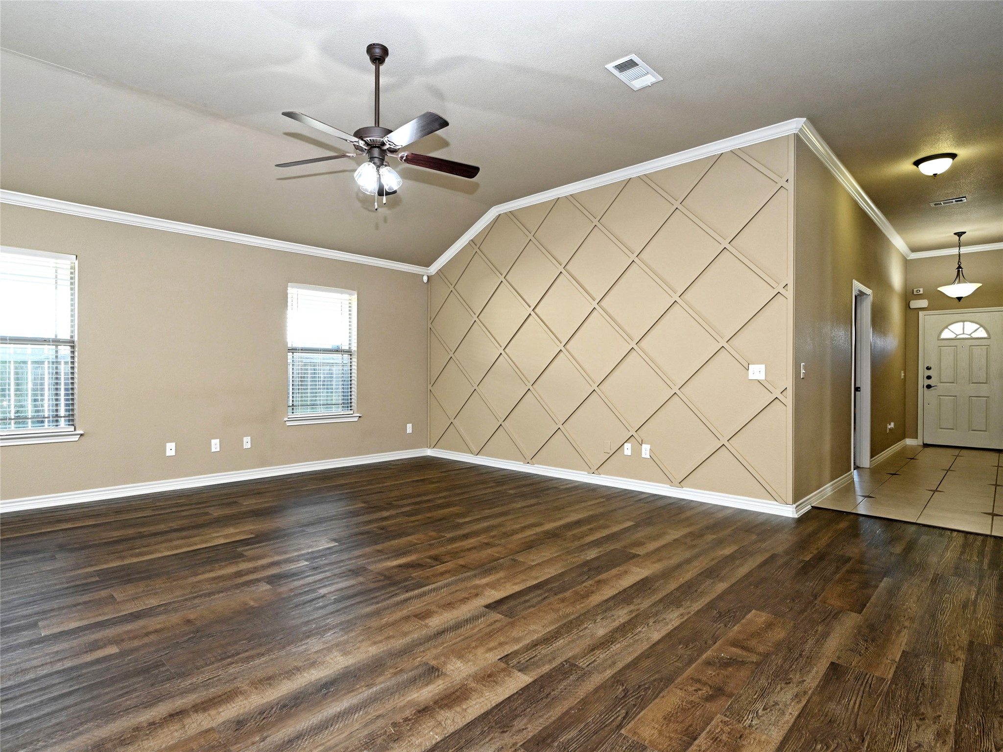 224 Geode Lane Jarrell, TX 76537 - Photo 5 of 36