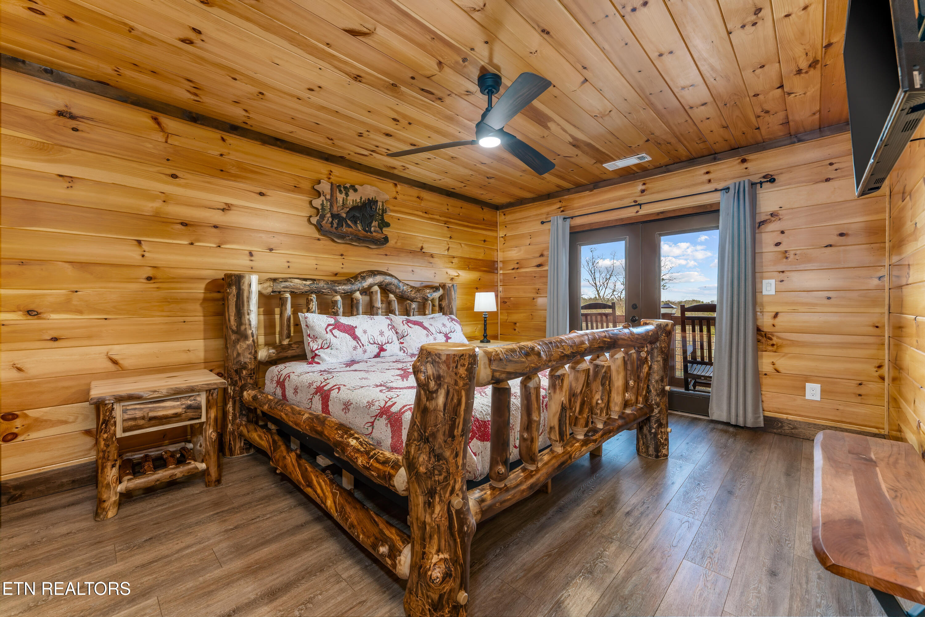 2028 Smoky Cove Road Sevierville, TN 37876 - Photo 14 of 40 _DSC7717-Edit