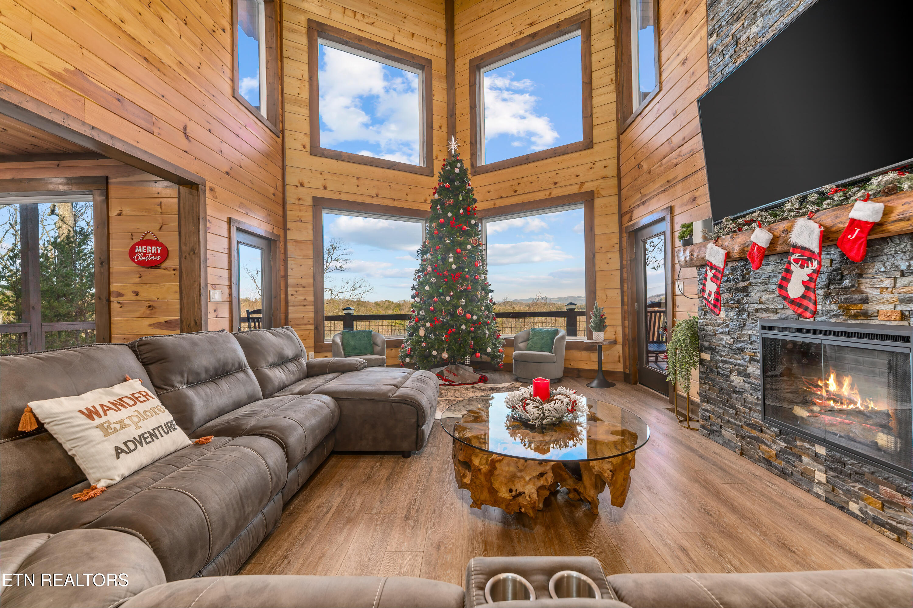 2028 Smoky Cove Road Sevierville, TN 37876 - Photo 2 of 40 _DSC7671-Edit