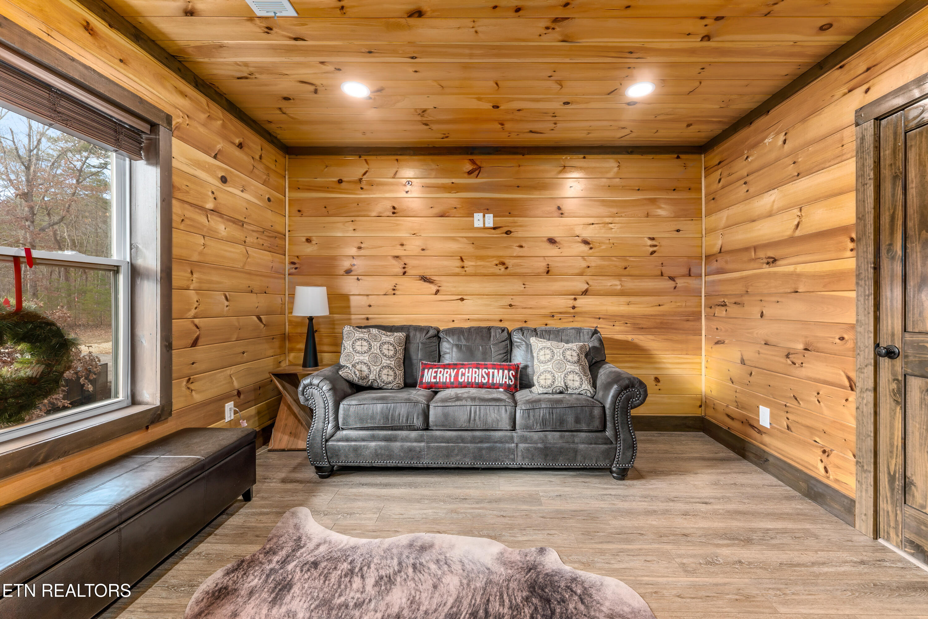 2028 Smoky Cove Road Sevierville, TN 37876 - Photo 23 of 40 _DSC7734-Edit