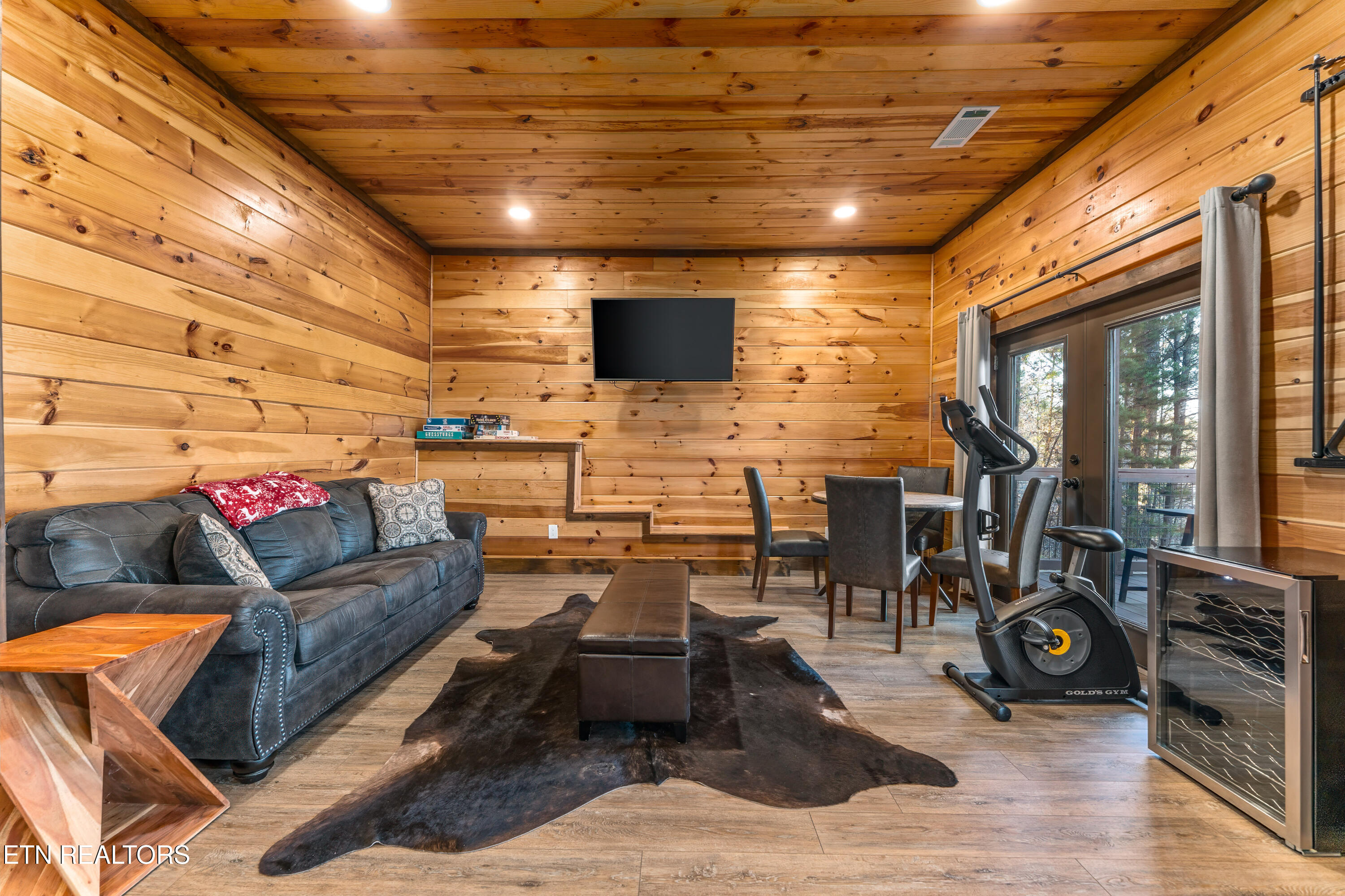 2028 Smoky Cove Road Sevierville, TN 37876 - Photo 31 of 40 _DSC7793-Edit