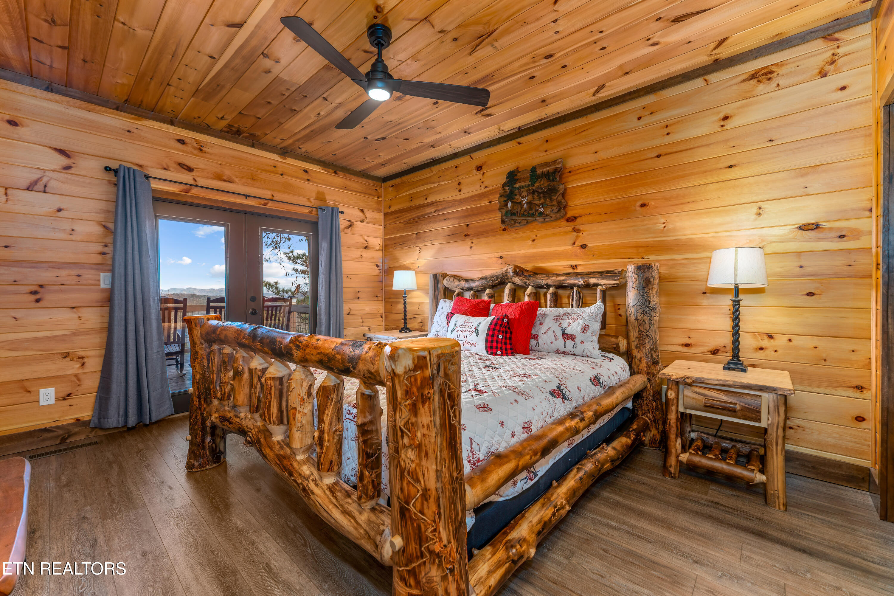 2028 Smoky Cove Road Sevierville, TN 37876 - Photo 10 of 40 _DSC7696-Edit