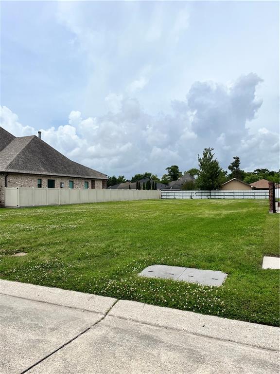 3104 Rue Marcelle Meraux, LA 70075 - Photo 2 of 5