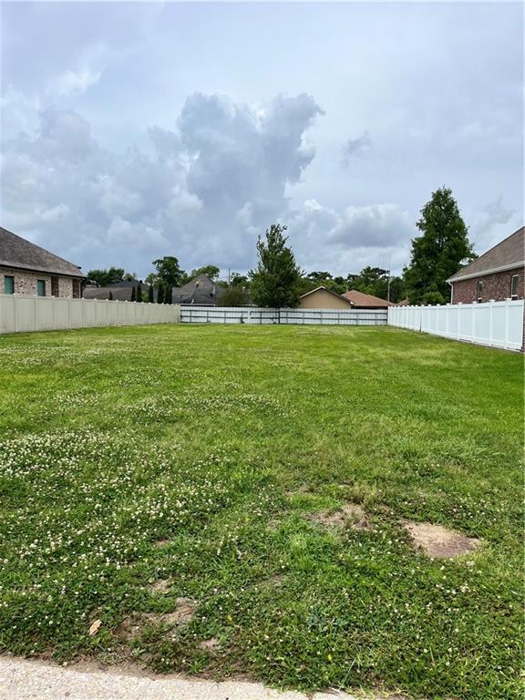 3104 Rue Marcelle Meraux, LA 70075 - Photo 3 of 5