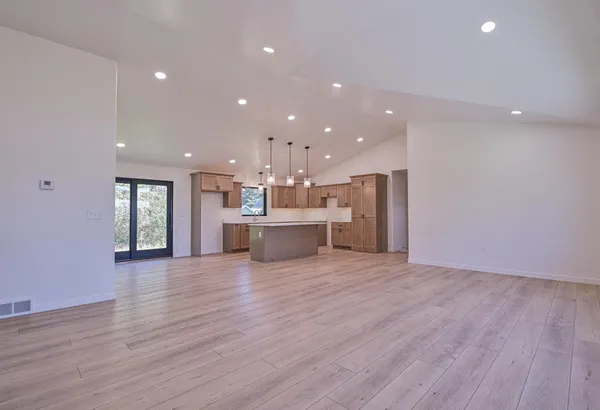 $430,000 | 101 Bernie Avenue, Hatton, ND 58240