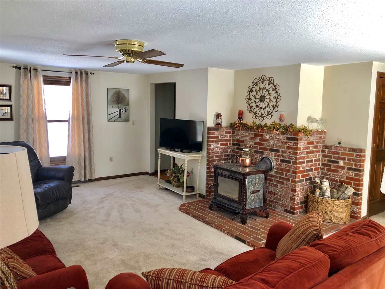 385 Deerfield Road Allenstown, NH 03275 - Photo 12 of 26 Gallery Image 12
