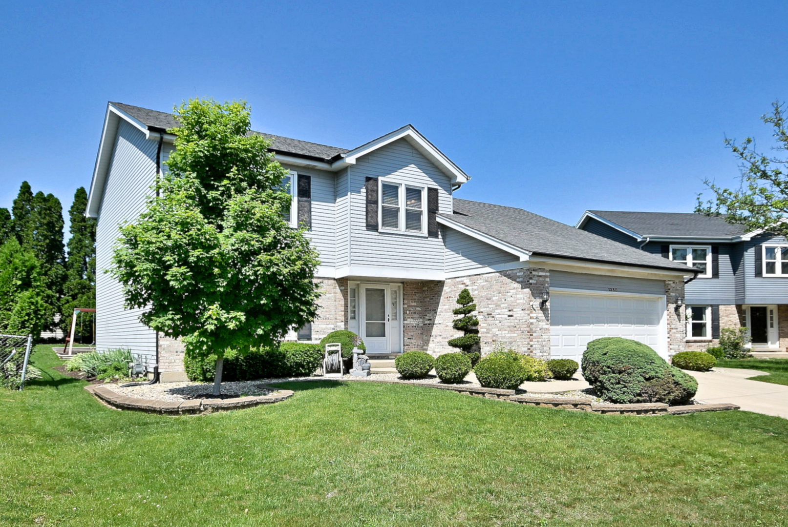 1350 Barnwall Drive Addison, IL 60101 - Photo 3 of 56