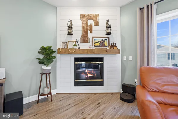 $579,900 | 16110 Trigger, King George, VA 22485