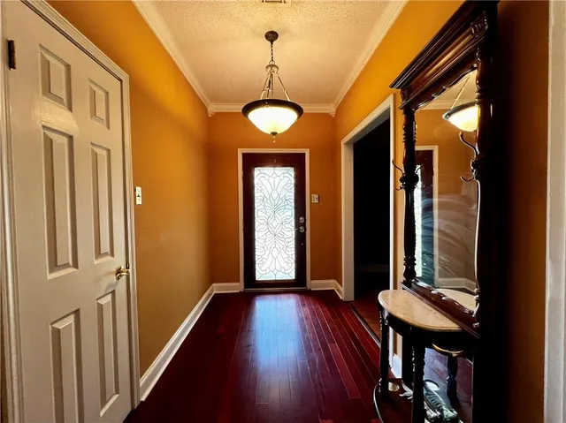 $2,600 | 713 Marlene Drive, Gretna, LA 70056