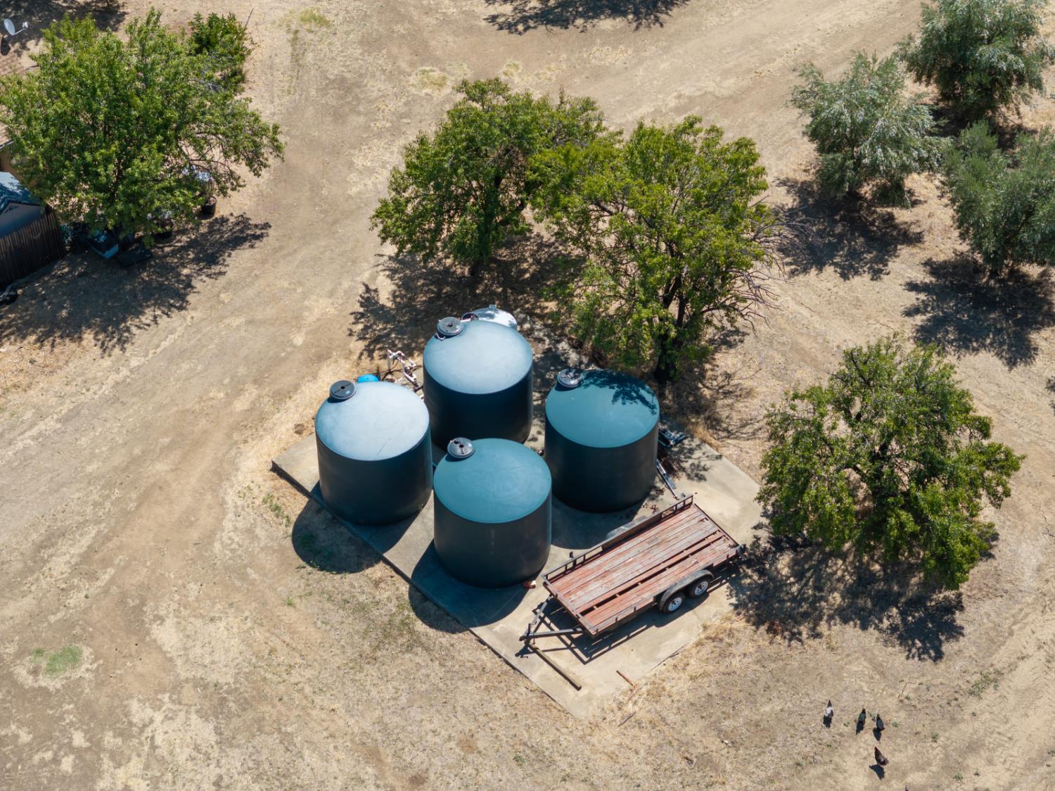 20115 County Road 79A Capay, CA 95607 - Photo 8 of 44 Four 5 thousand gallon storage tanks