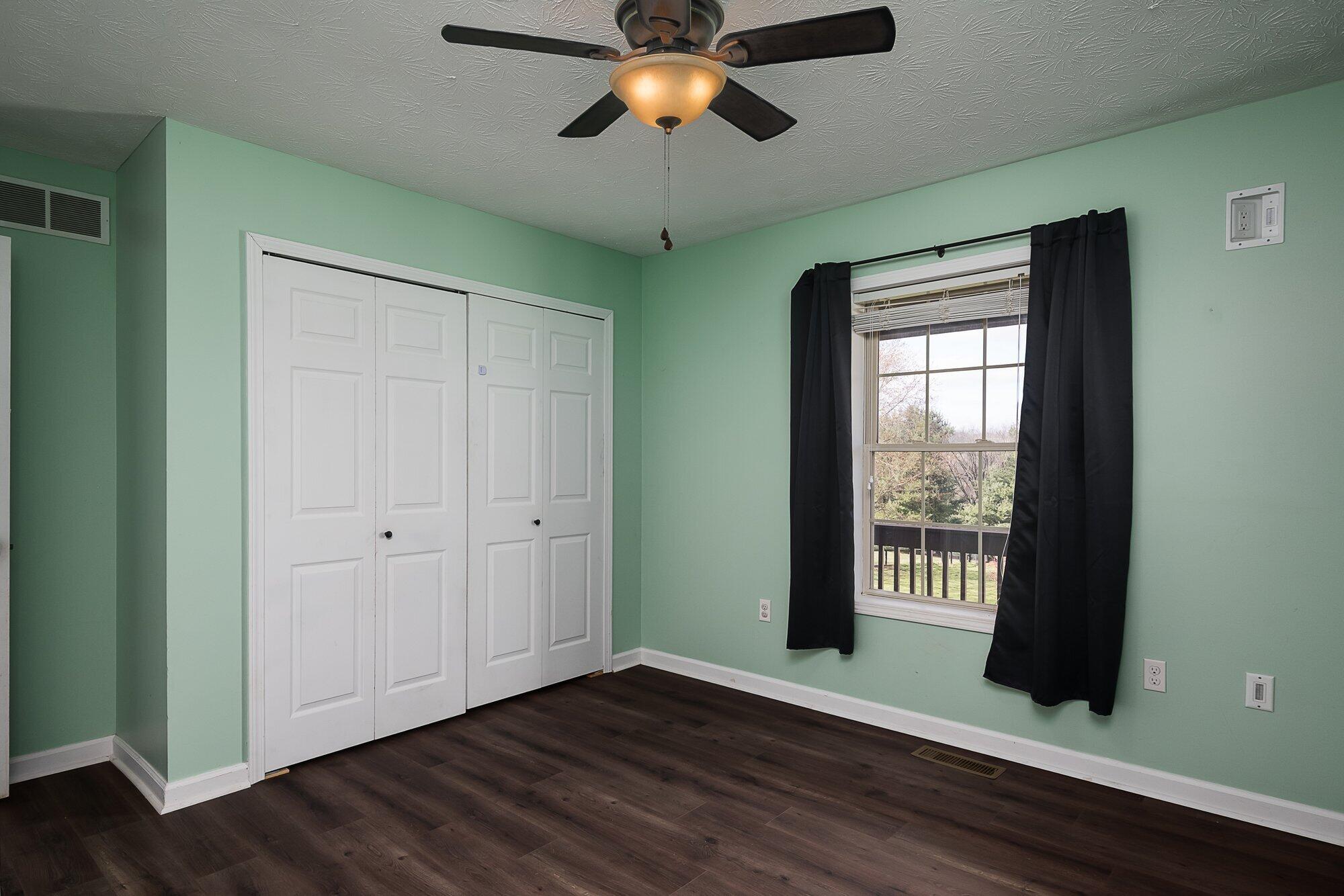 3070 Goshen Road Winchester, KY 40391 - Photo 19 of 38 3070_goshen_rd_3_27_24-023.jpg-SMALL