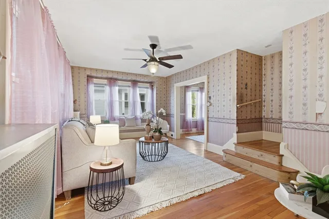 $399,900 | 284 Beacon Street, Lowell, MA 01850