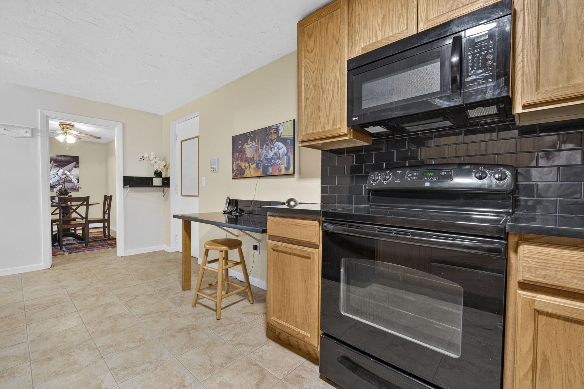 15 Lawrence Road, Unit 32 Rowley, MA 01969 - Photo 11 of 22 Gallery Image 11