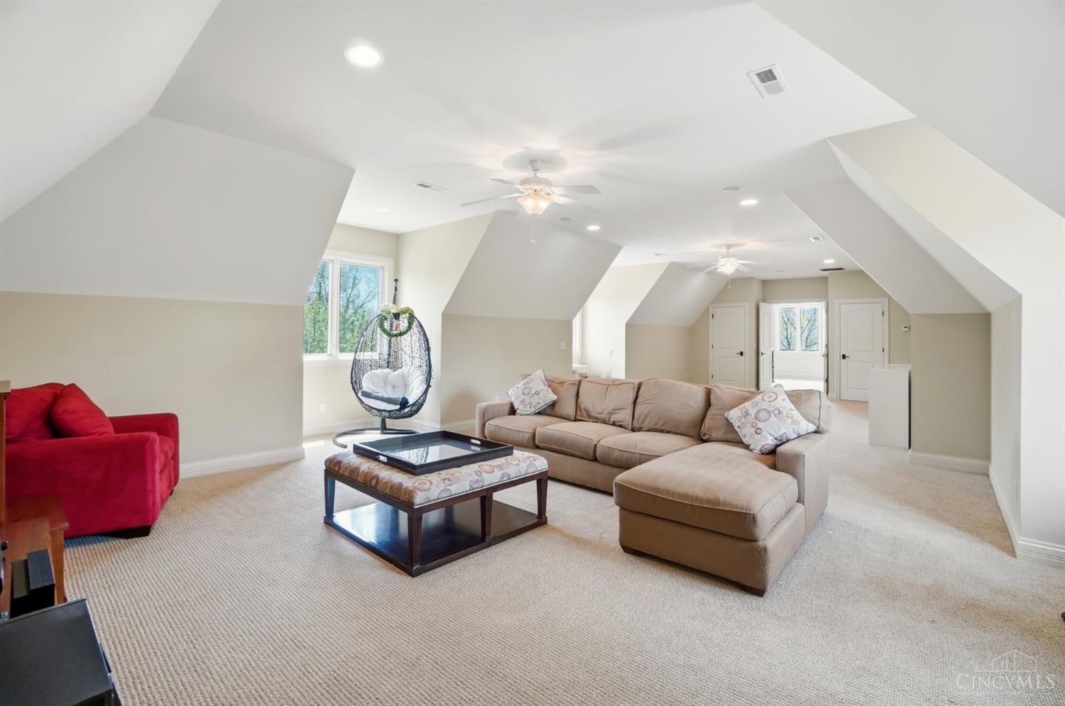 4535 Drake Road Cincinnati, OH 45243 - Photo 54 of 96