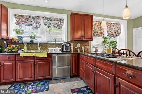 $749,999 | 6342 North 6th Street, Philadelphia, PA 19126