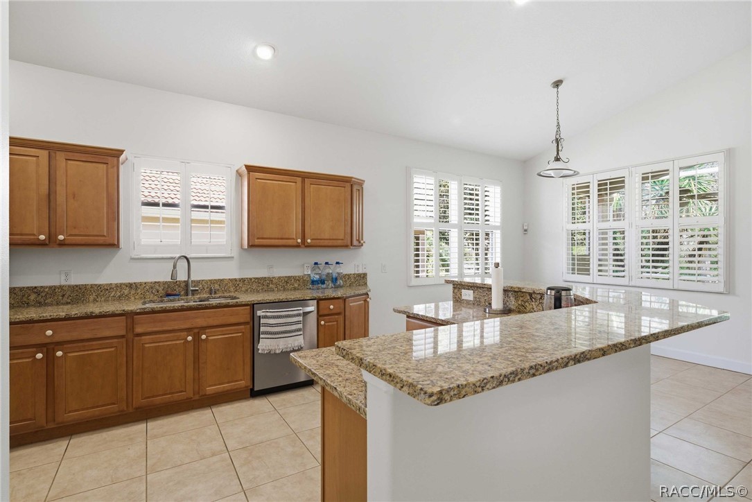 635 West Doerr Path Hernando, FL 34442 - Photo 22 of 68