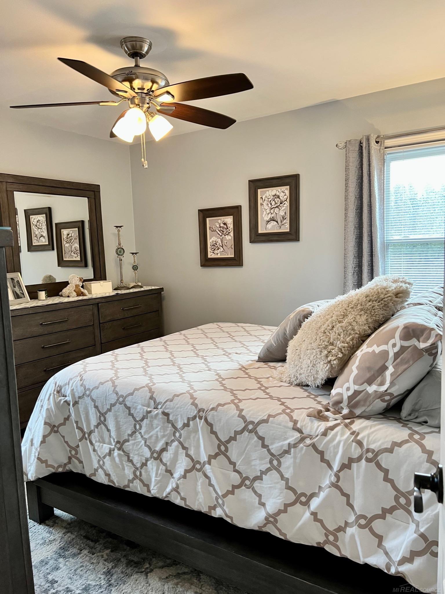 3939 Amherst Road Royal Oak, MI 48073 - Photo 22 of 54 50099158-21.JPG