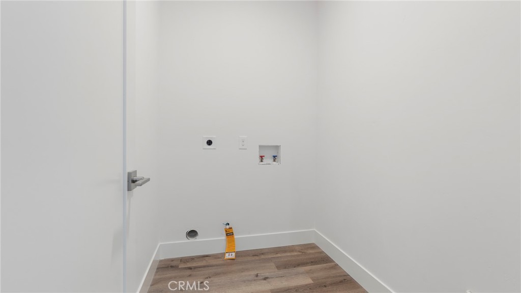 362 South Halcyon Road Arroyo Grande, CA 93420 - Photo 27 of 37 a bathroom with a sink