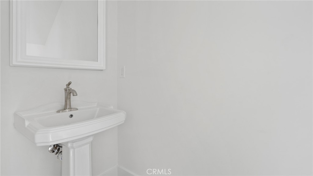 362 South Halcyon Road Arroyo Grande, CA 93420 - Photo 31 of 37 a sink with a mirror