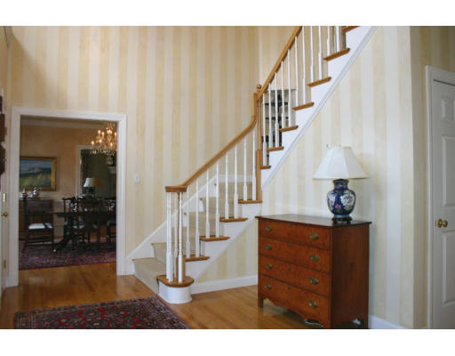 179 Concord Road Wayland, MA 01778 - Photo 16 of 27
