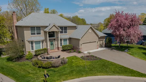 $799,900 | 17800 32nd Place North, Plymouth, MN 55447