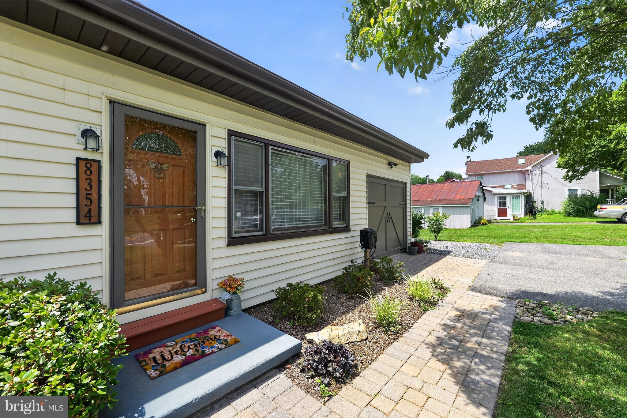 8354 Rocky Springs Road Frederick, MD 21702 - Photo 2 of 34
