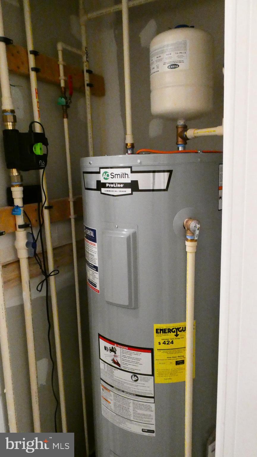 2329 Stephanie Tessa Lane Woodbridge, VA 22191 - Photo 21 of 50 a room with water heater and utility racks