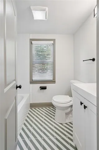 $234,500 | 7400 Wayne Avenue, Kansas City, MO 64131