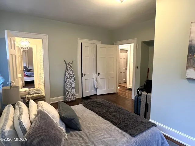 $2,200 | 171 Calloway Drive, Macon, GA 31204