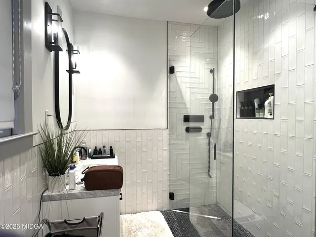 $2,200 | 171 Calloway Drive, Macon, GA 31204