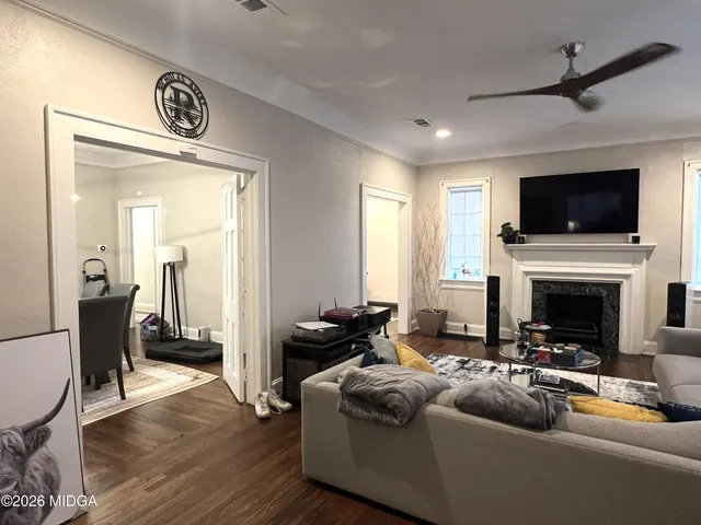 $2,200 | 171 Calloway Drive, Macon, GA 31204