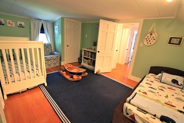 28 Butler Road Hingham, MA 02043 - Photo 5 of 10 Gallery Image 5