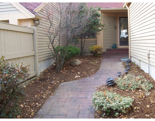 7 Wainwright Road, Unit 30 Winchester, MA 01890 - Photo 1 of 1
