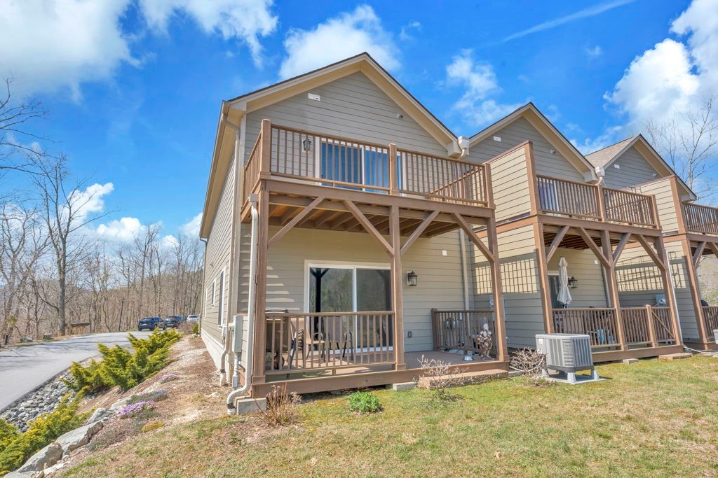 170 South Willow Ridge Lane, Unit 170 Vilas, NC 28692 - Photo 2 of 32