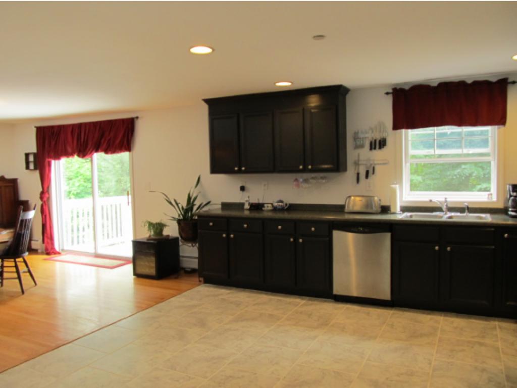 18 Garland Road Nottingham, NH 03290 - Photo 4 of 30