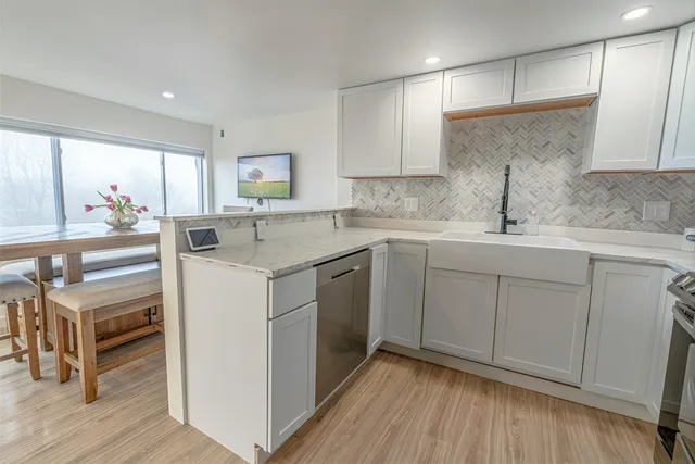 $1,365,000 | 37-39 East Main Street, Searsport, ME 04974