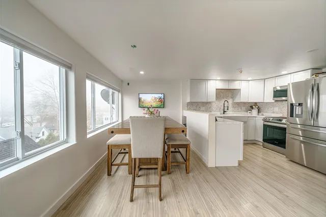 $1,365,000 | 37-39 East Main Street, Searsport, ME 04974