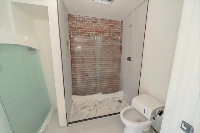 $1,365,000 | 37-39 East Main Street, Searsport, ME 04974