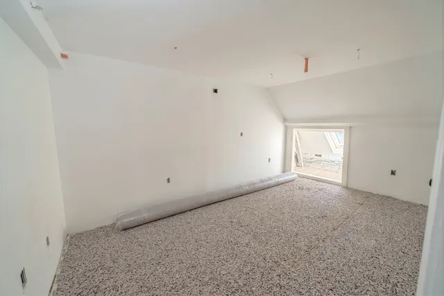 $1,365,000 | 37-39 East Main Street, Searsport, ME 04974