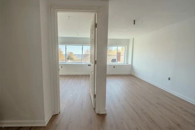 $1,365,000 | 37-39 East Main Street, Searsport, ME 04974